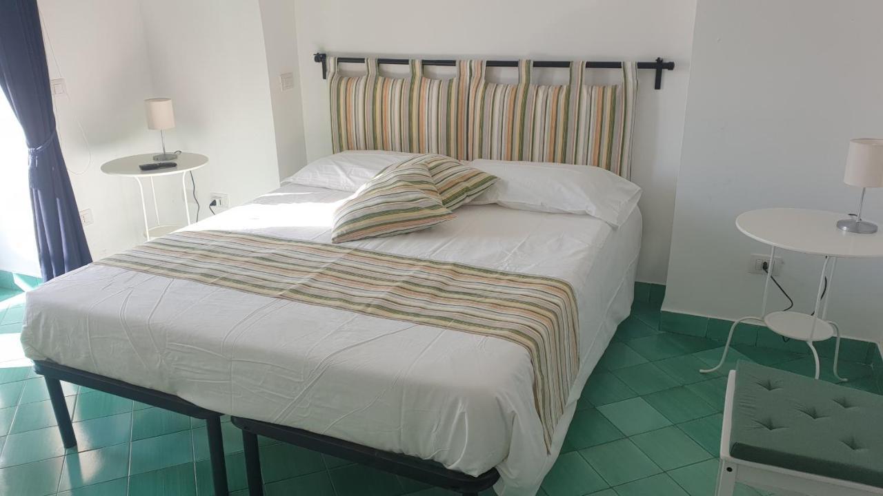 Villa Casa Gabriella - Amalfi Coast - Free Parking - Full Sea View à Vietri Extérieur photo