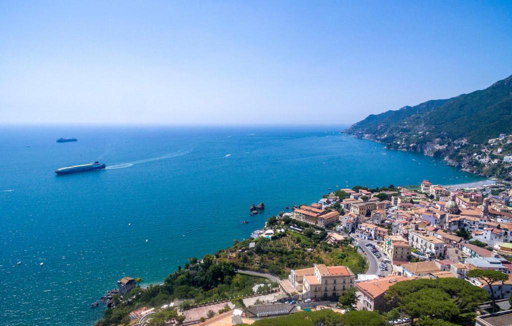 Villa Casa Gabriella - Amalfi Coast - Free Parking - Full Sea View à Vietri Extérieur photo