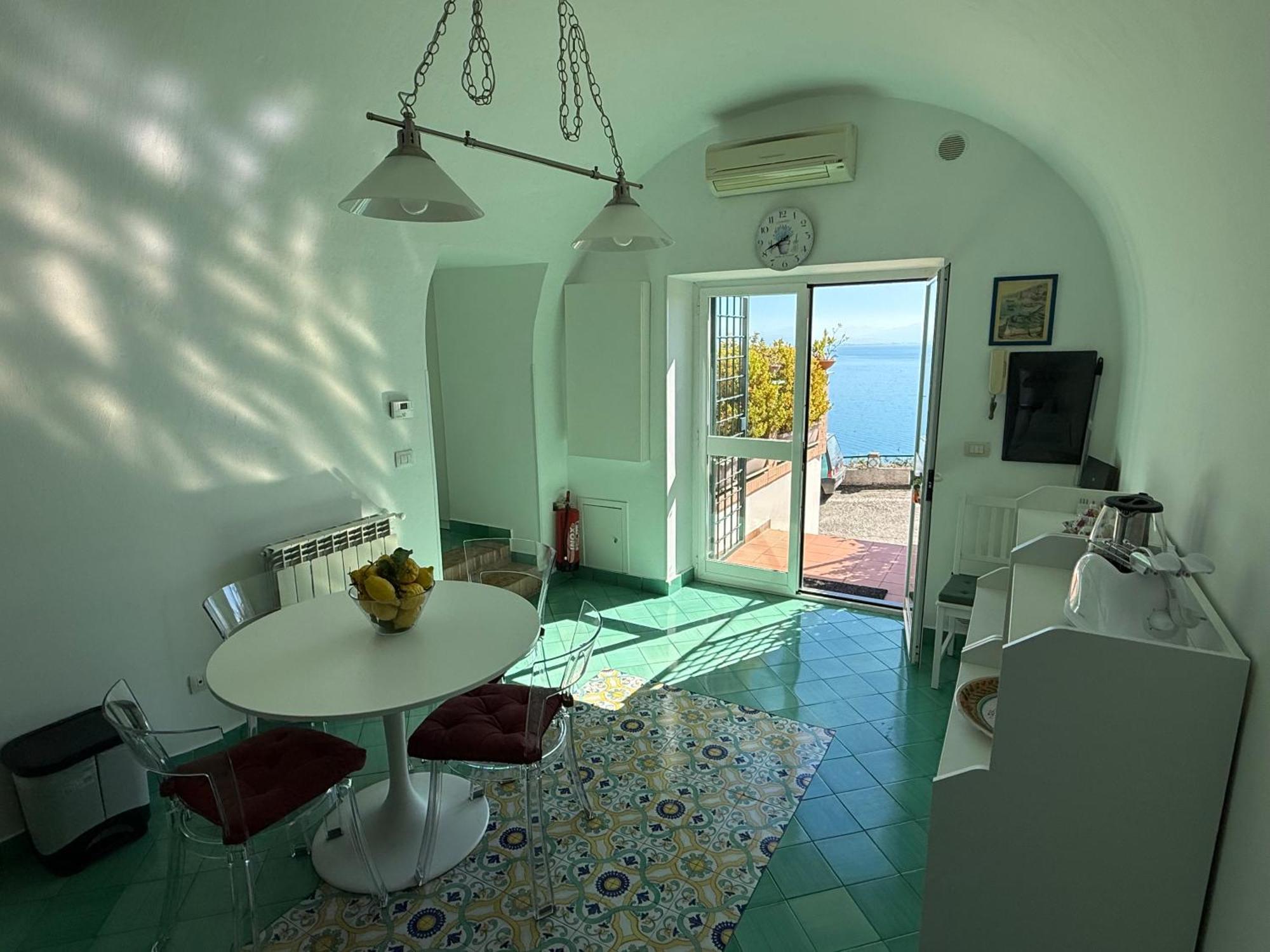 Villa Casa Gabriella - Amalfi Coast - Free Parking - Full Sea View à Vietri Extérieur photo