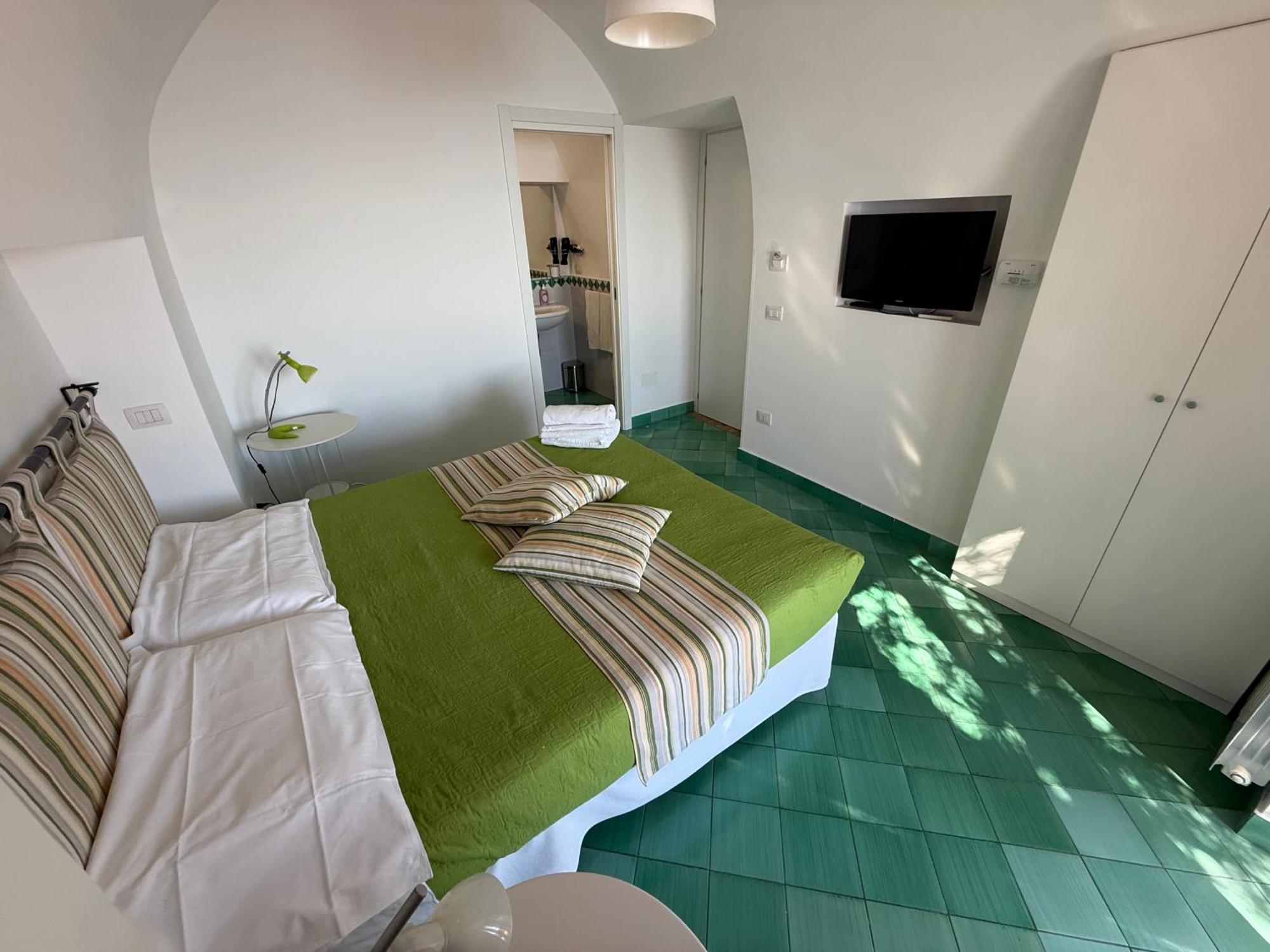 Villa Casa Gabriella - Amalfi Coast - Free Parking - Full Sea View à Vietri Extérieur photo