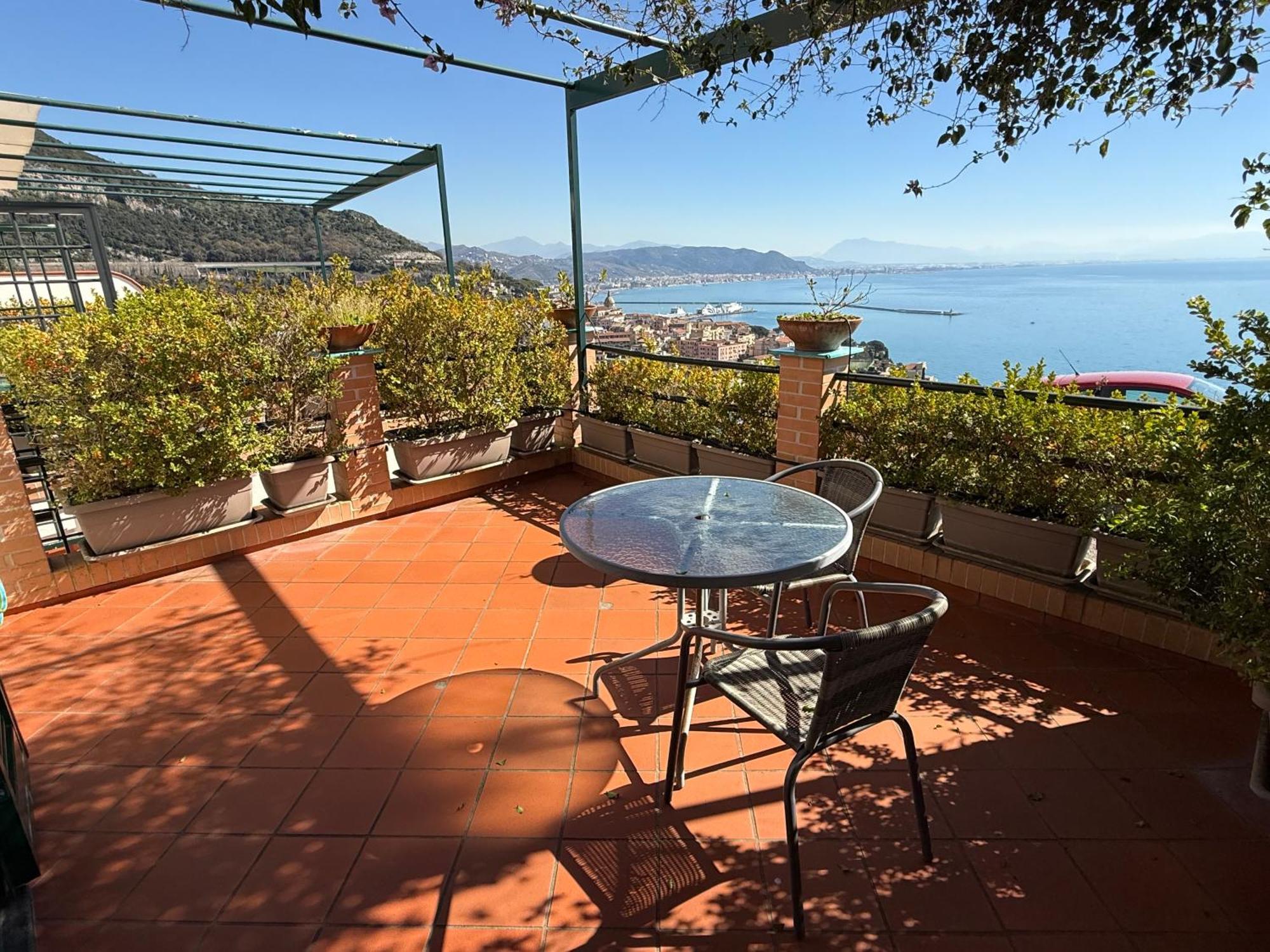 Villa Casa Gabriella - Amalfi Coast - Free Parking - Full Sea View à Vietri Extérieur photo